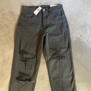 BRAND NEW never worn AE extra long jeans!
